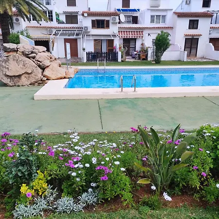 Casa Dos Piscinas Y Jardin Privado, Fibra 1 Gb * Denia