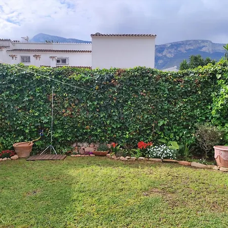 Casa Dos Piscinas Y Jardin Privado, Fibra 1 Gb * Denia