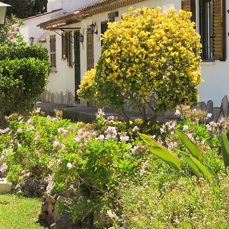 Casa Dos Piscinas Y Jardin Privado, Fibra 1 Gb * Denia